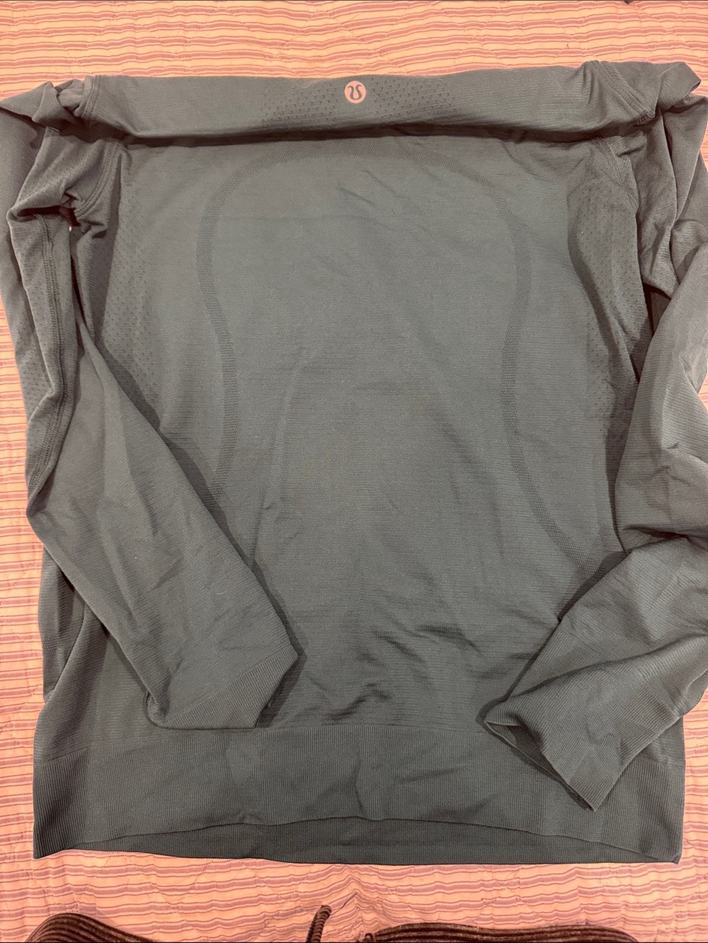 lululemon athletica womans Long-Sleeve Crew in Dark Teal